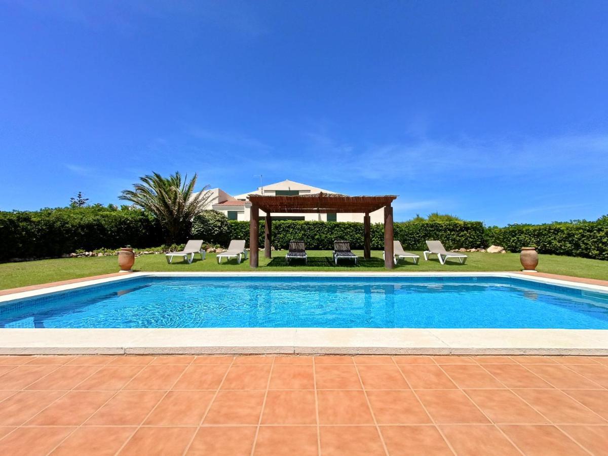 Villa Vega Relax En El Paraiso 埃斯·梅卡达尔 外观 照片