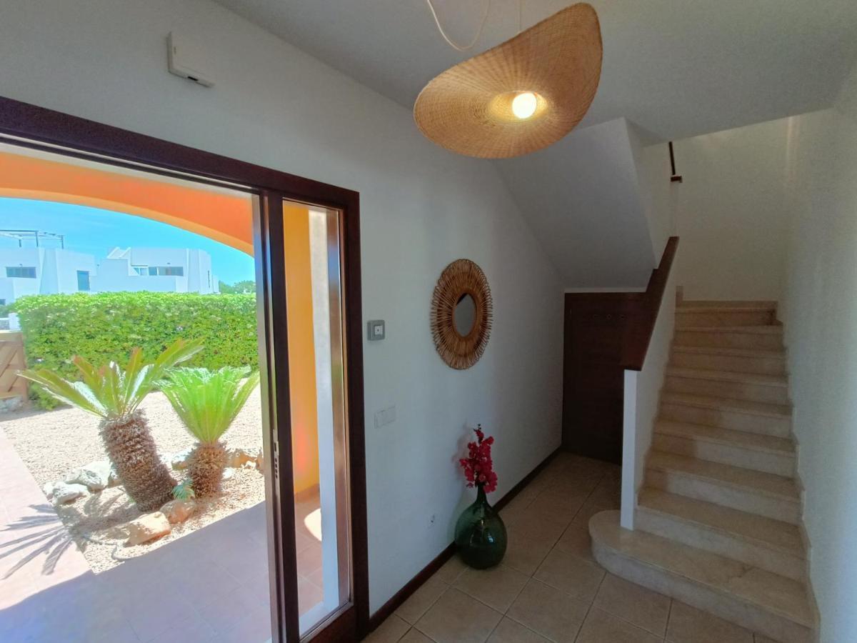 Villa Vega Relax En El Paraiso 埃斯·梅卡达尔 外观 照片