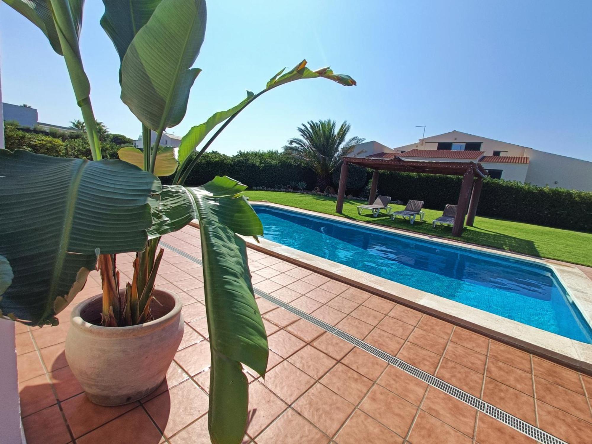 Villa Vega Relax En El Paraiso 埃斯·梅卡达尔 外观 照片